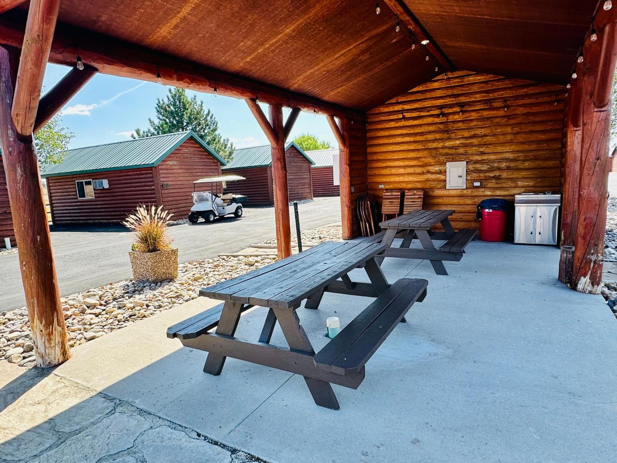 Badlands Frontier Cabins Wall Exteriér fotografie